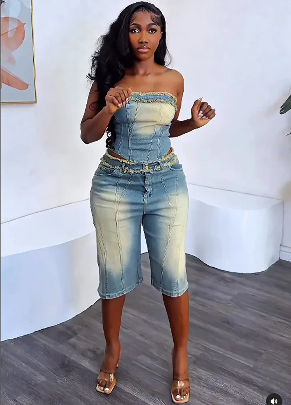 European and American Women's Denim Suits. Summer's New Fashionable Fringed Strapless Top and High-waisted Short Jeans for Women